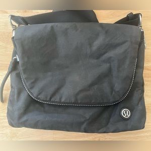 Lululemon Festival Crossbody Bag black